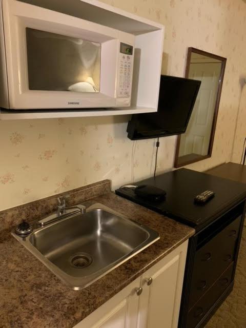 Redwood Motor Inn Brandon Kültér fotó